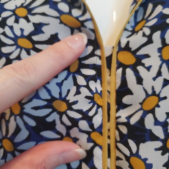 ModCloth Navy Blue Daisy Tank Blouse - Picture 7 of 8